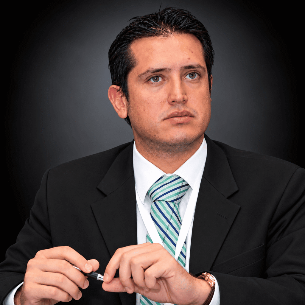 Oscar Mendoza